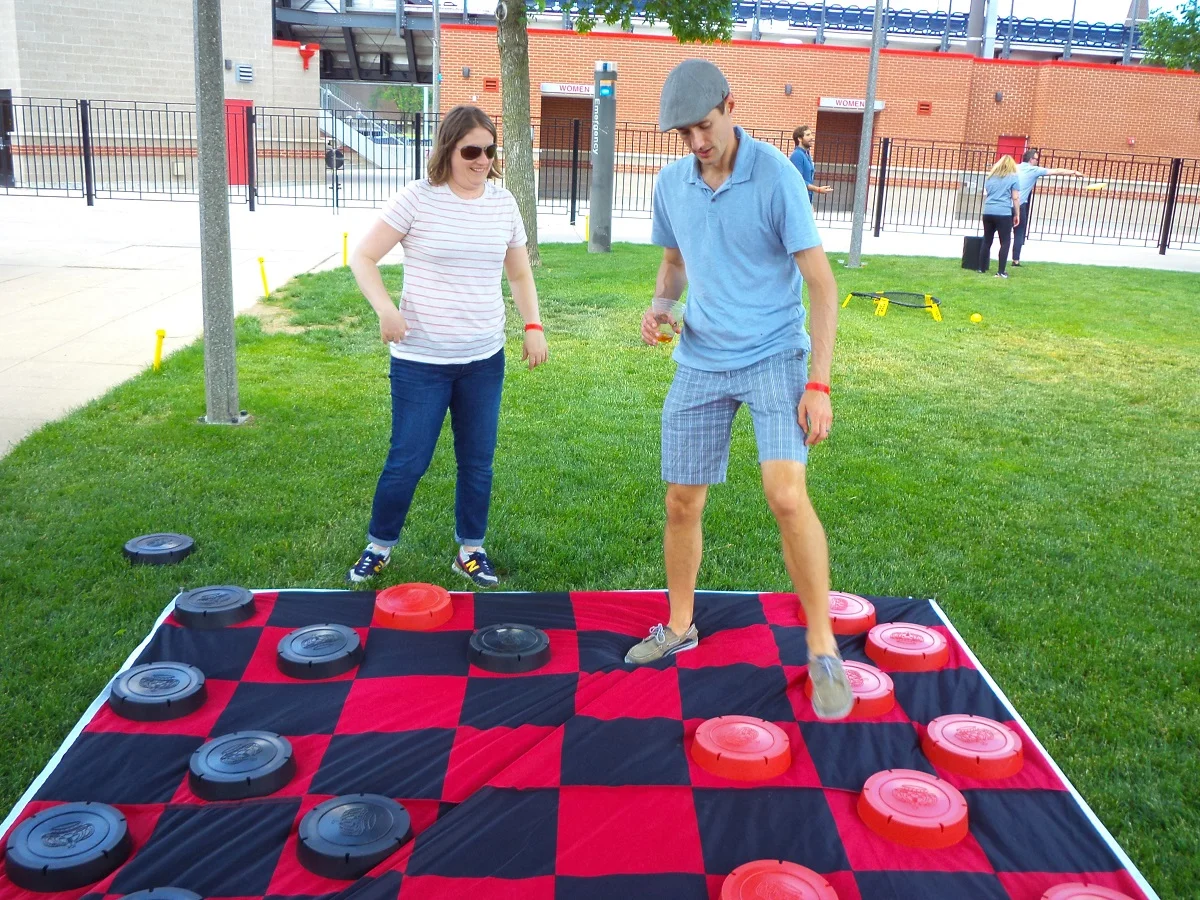 Euromonitor-International-CBB-6-9-17-7_desktop