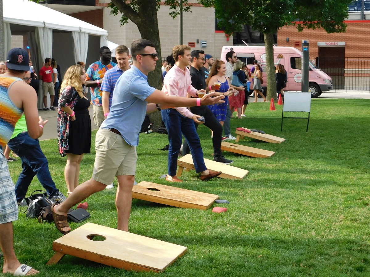 5-Yelp-Inc-CBB-7-20-17-48_desktop