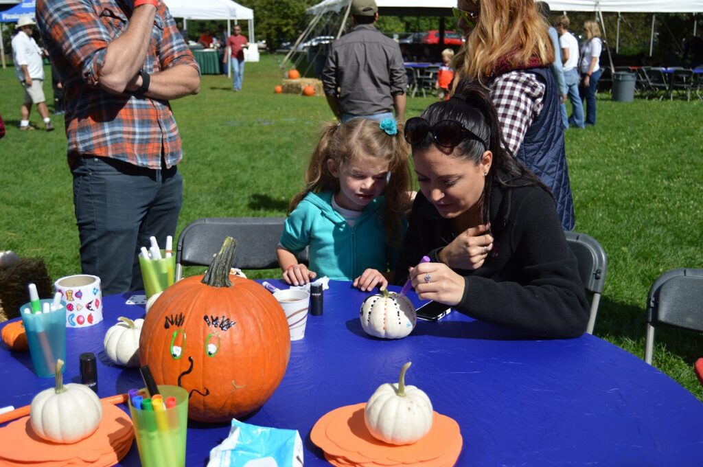 decorating pumpkin
